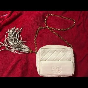 CHANEL white crossbody